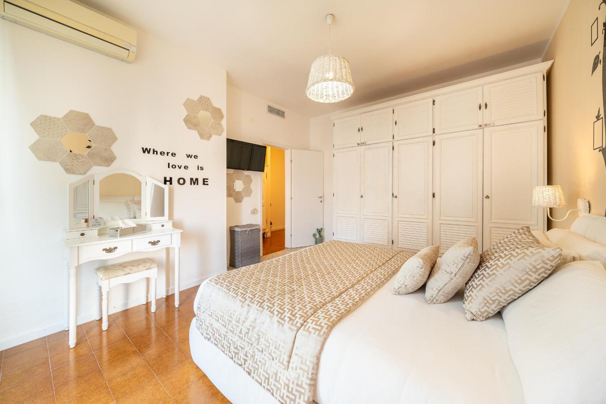 קליארי Adelsa'S Home מראה חיצוני תמונה
